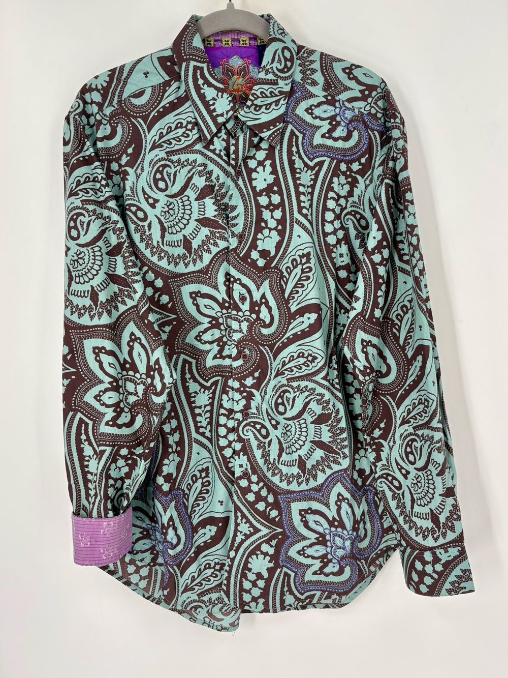 Robert Graham Button Down Embroidered Shirt Size Medium